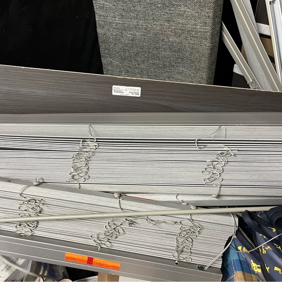 3dayBlinds Faux wooden window shutters, must live in Las Vegas for pick-up - Picture 11 of 12